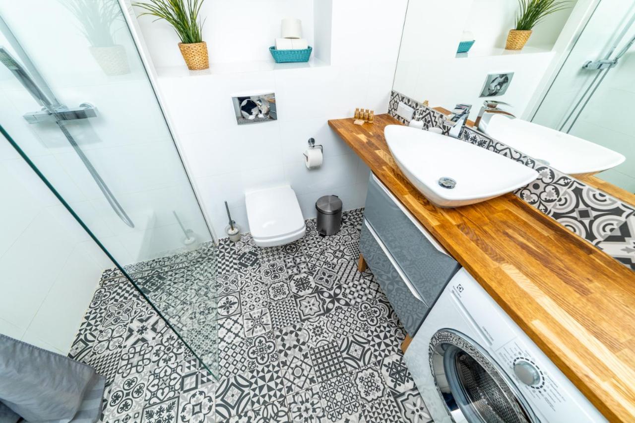 Bright - Neptun Park By Oneapartments Gdańsk Kültér fotó