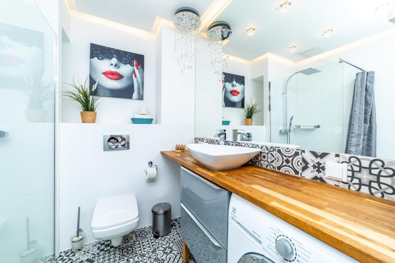 Bright - Neptun Park By Oneapartments Gdańsk Kültér fotó
